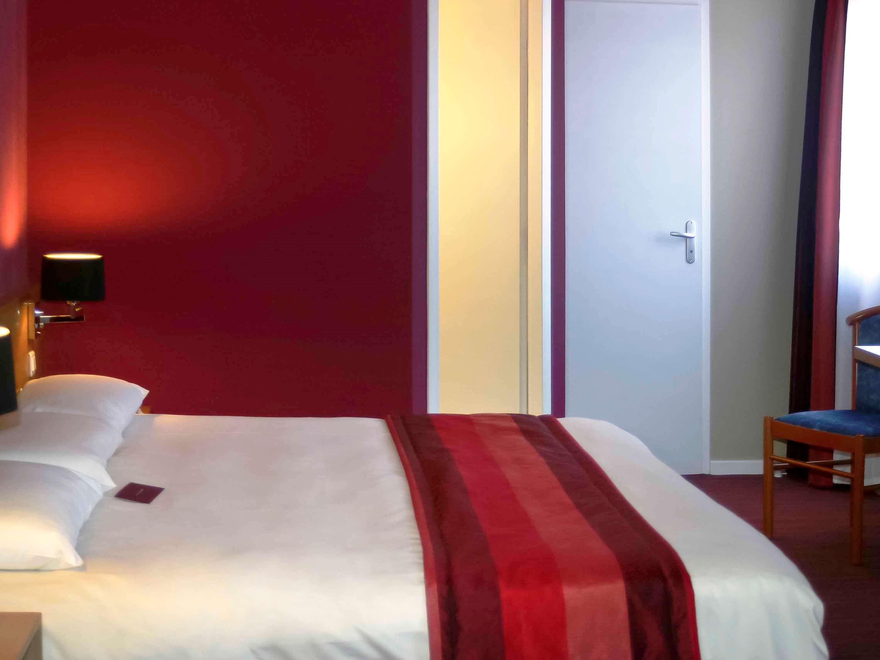 Mercure Hexagone Luxeuil Exterior foto